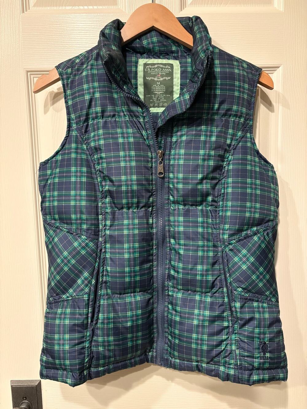 U.S. POLO ASSN. Womens Green Navy Plaid Puffer Vest Size Medium Outdoor Tartan